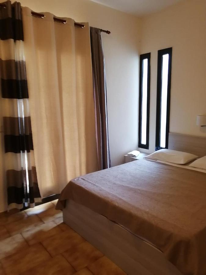 Iliana Apartments 耶奥伊乌波利斯 外观 照片